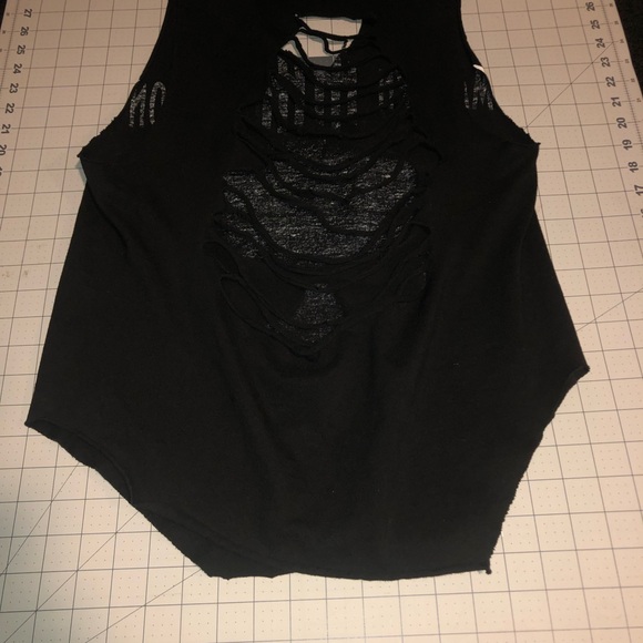 Marilyn Manson (band). Women’s Distressed Shirt. Size small. Black color. - Picture 8 of 10